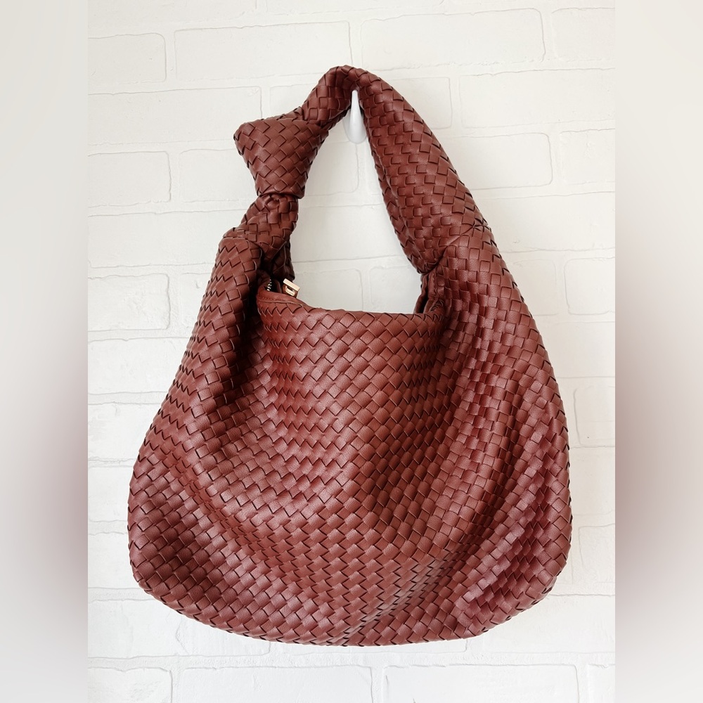 Gorgeous Woven Knot Bag / Purse, Brown